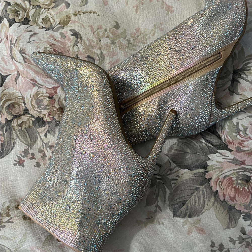 INC International Concepts Iridescent Crystal Embellished Ankle Boots size 8 new - Picture 4 of 8